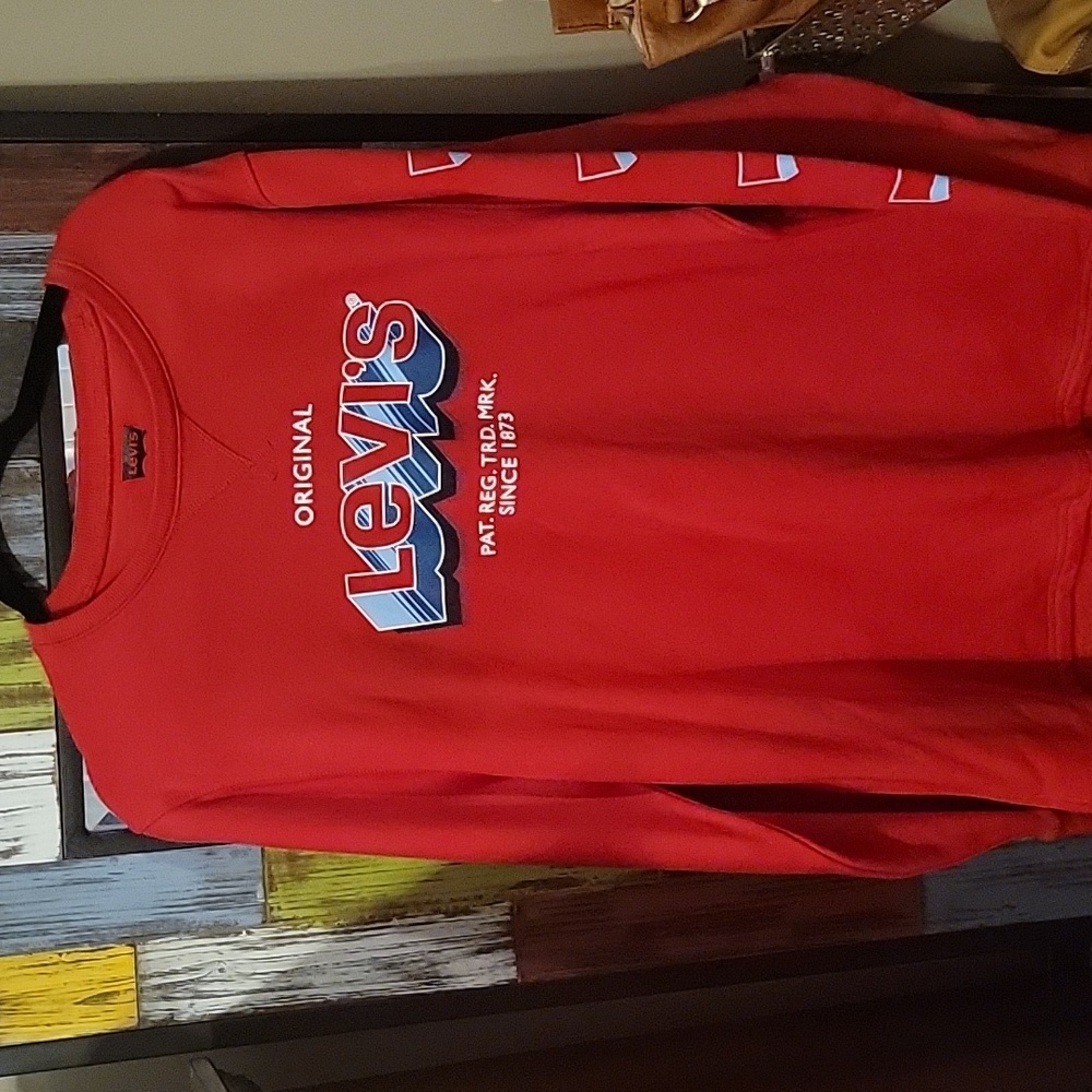 XL Levi's sweat shirt